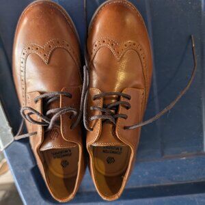 Johnston and Murphy boys dress shoes sz 3